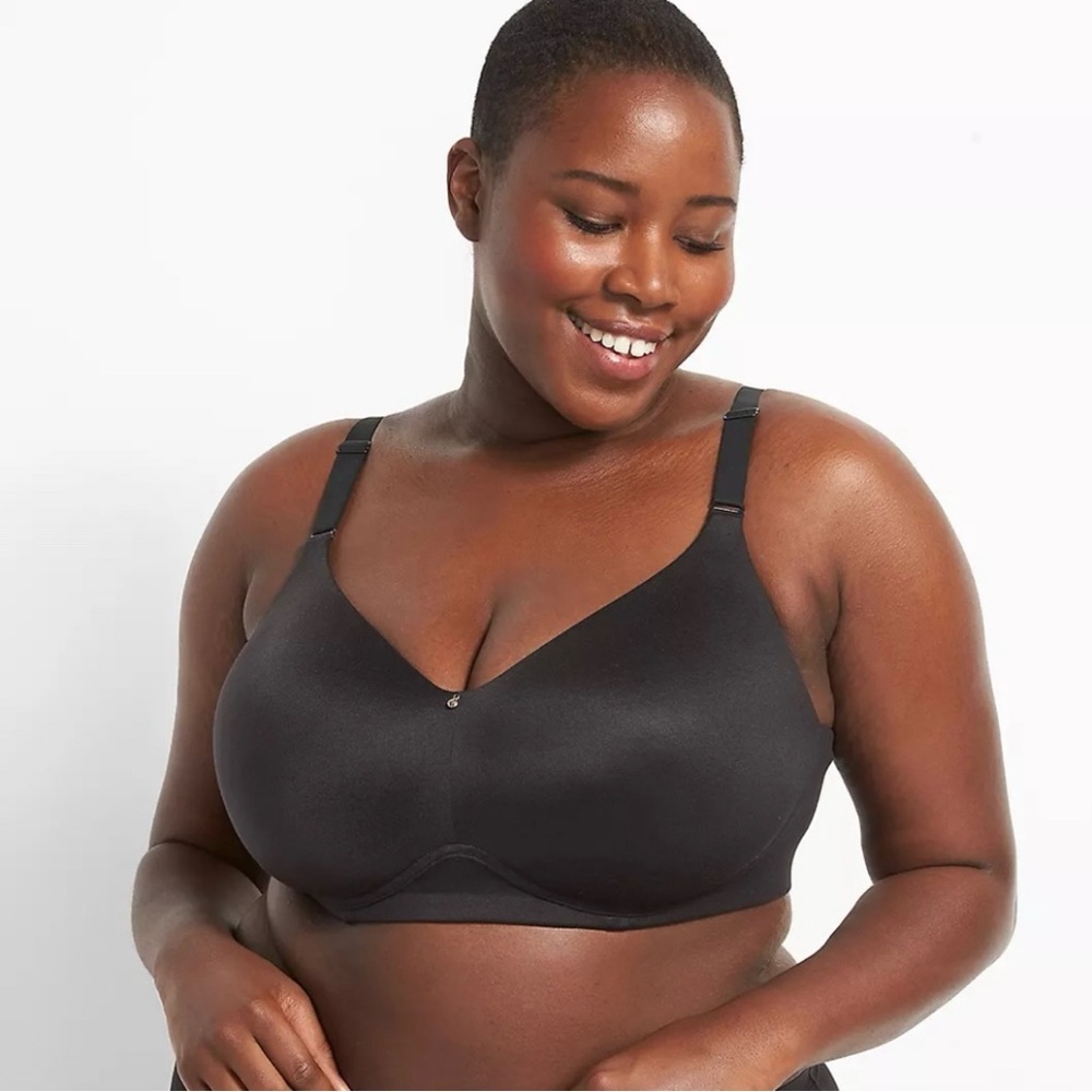Cacique black back smoothing lightly lined no wire bra size 38D